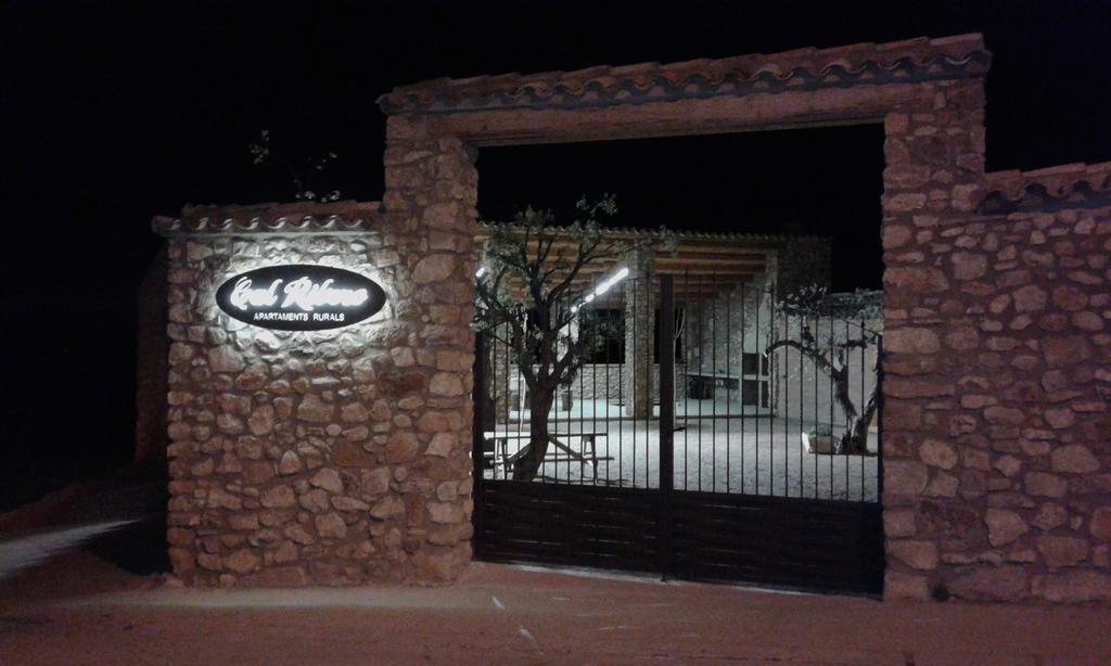 Cal Ribero Aparthotel Vilanova De La Sal Buitenkant foto