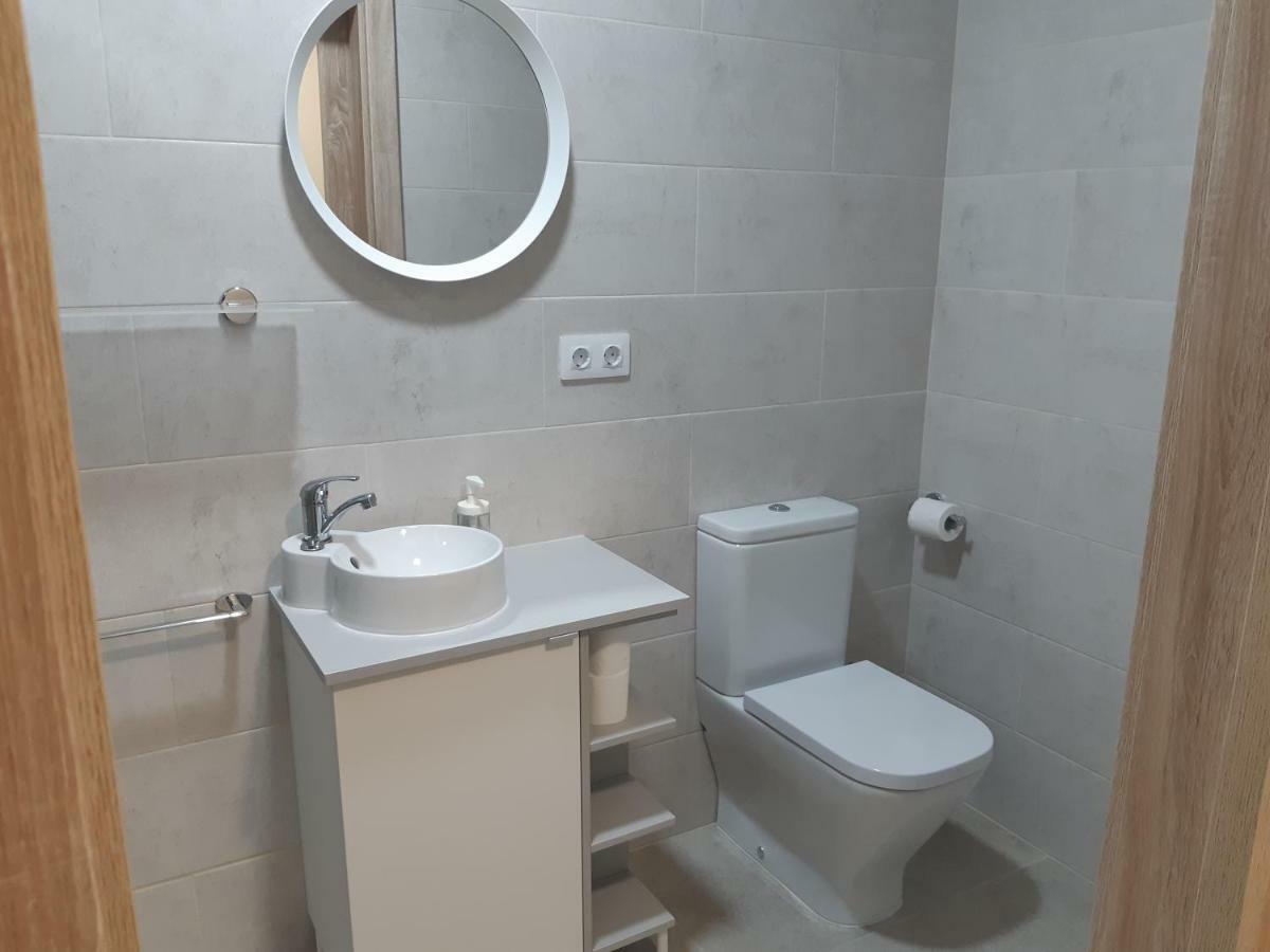 Cal Ribero Aparthotel Vilanova De La Sal Buitenkant foto