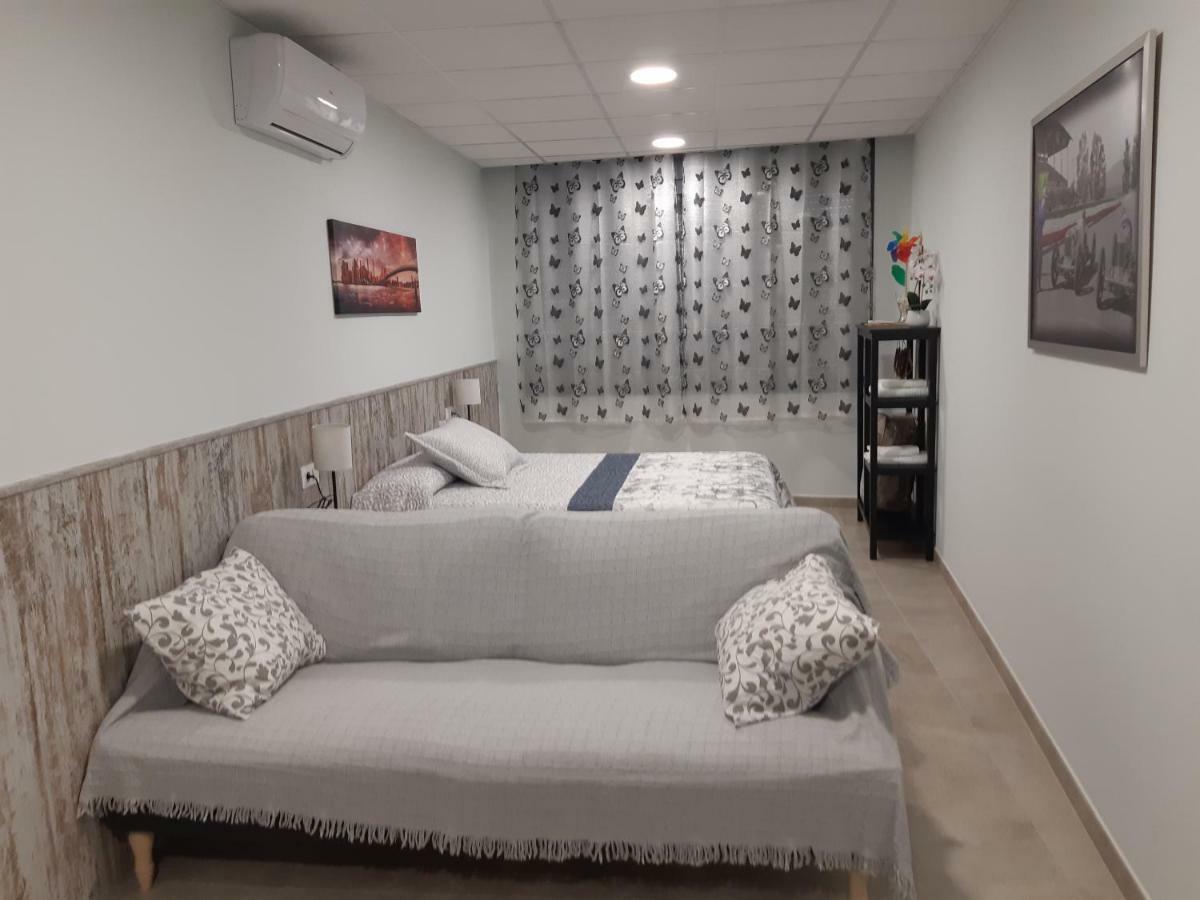 Cal Ribero Aparthotel Vilanova De La Sal Buitenkant foto